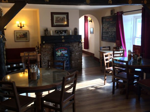 Imagen de los interiores del Hotel Hunters Lodge Inn. Foto 16