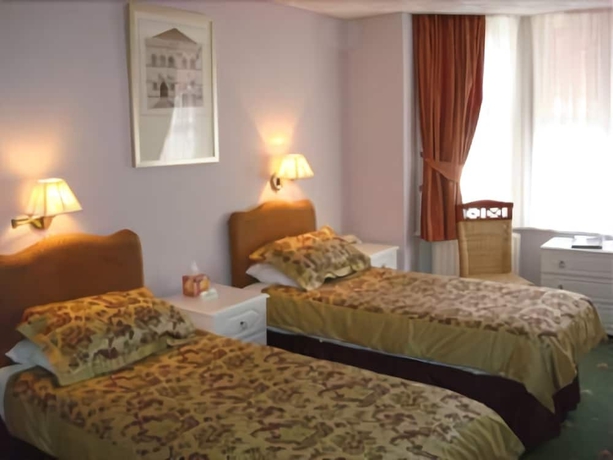 Imagen de la habitación del Hotel Hunters Lodge, Southampton. Foto 3