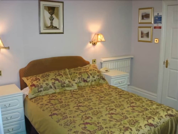 Imagen de la habitación del Hotel Hunters Lodge, Southampton. Foto 9