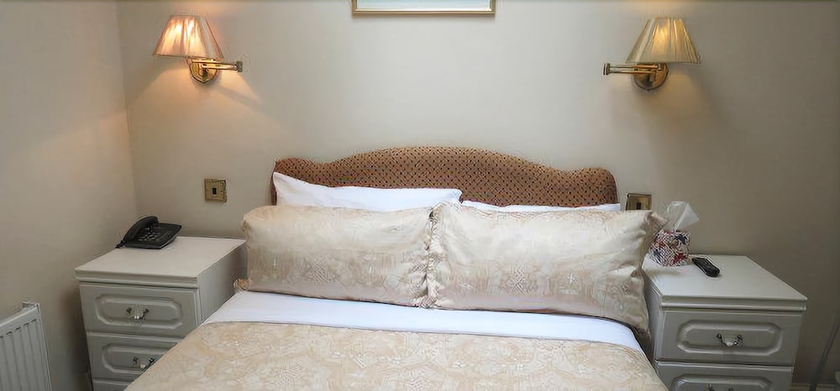 Imagen de la habitación del Hotel Hunters Lodge, Southampton. Foto 13