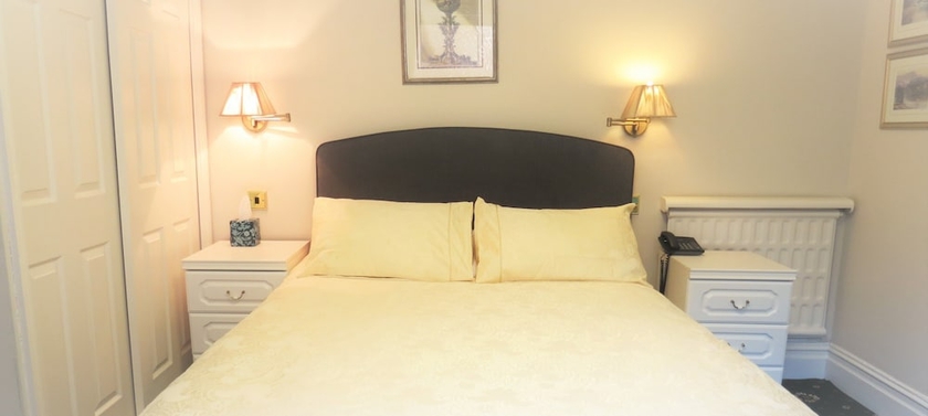Imagen de la habitación del Hotel Hunters Lodge, Southampton. Foto 15