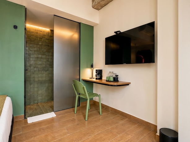 Imagen de la habitación del Hotel Hunters Medell&iacute;n. Foto 6