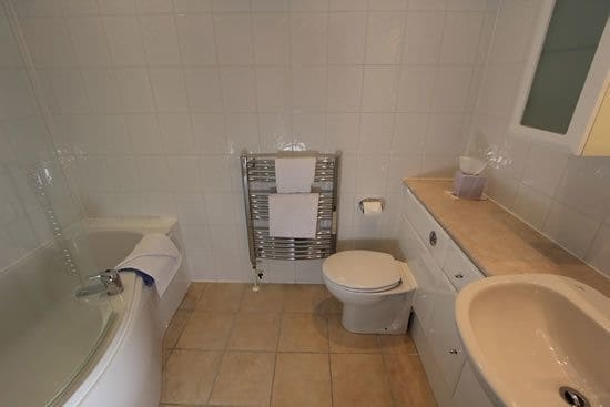 Imagen de la habitación del Hotel Hunters Moon. Foto 7