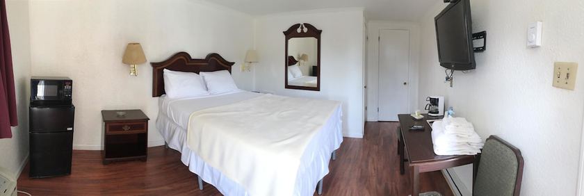 Imagen de los interiores del Hotel Huntingdon Inn. Foto 19