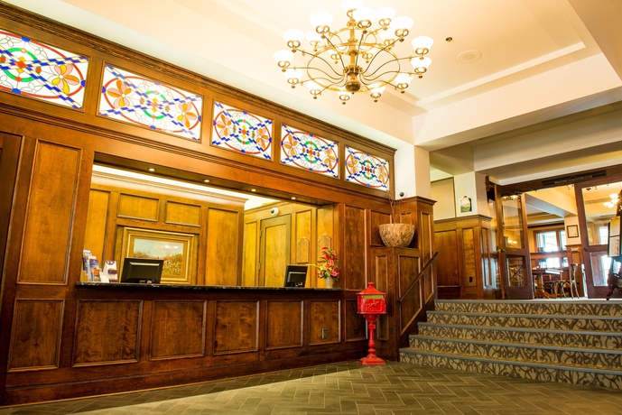 Imagen de los interiores del Hotel Huntingdon Manor. Foto 14