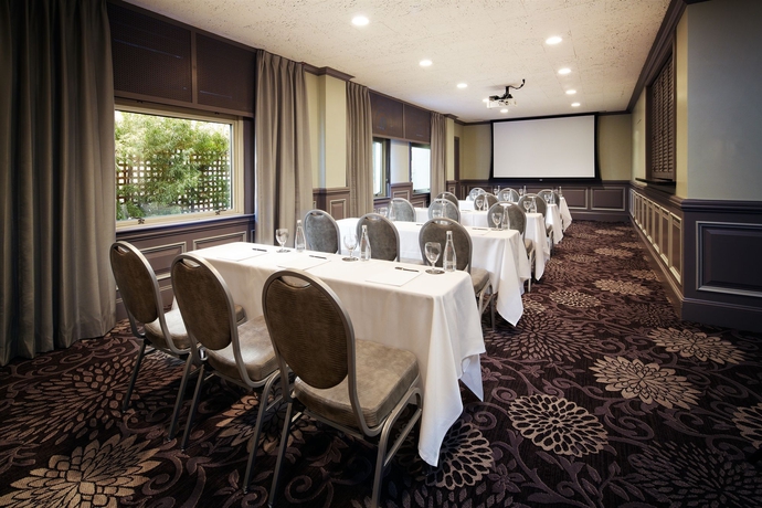 Imagen de los interiores del Hotel Huntington. Foto 12