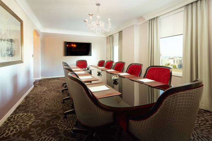 Imagen de los interiores del Hotel Huntington. Foto 13