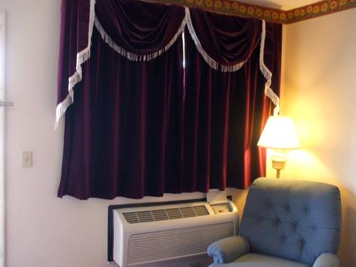 Imagen de la habitación del Hotel Huntington Inn. Foto 7