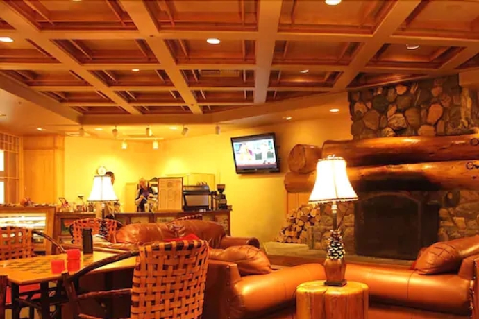 Imagen de los interiores del Hotel Huntley Lodge at Big Sky Resort. Foto 13