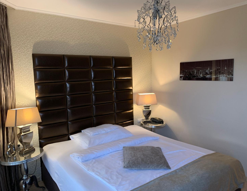 Imagen general del Hotel Hunyadi, Gyor. Foto 7