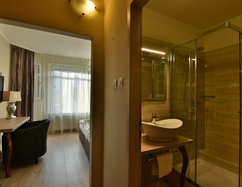 Imagen general del Hotel Hunyadi, Gyor. Foto 12