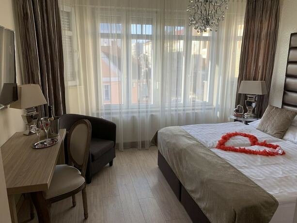 Imagen general del Hotel Hunyadi, Gyor. Foto 4
