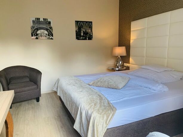 Imagen general del Hotel Hunyadi, Gyor. Foto 7