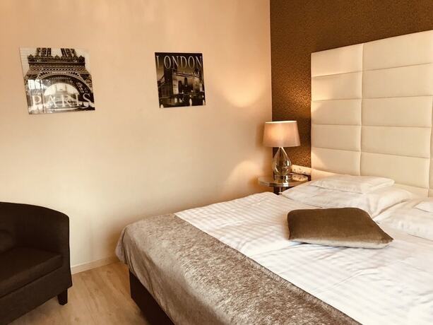 Imagen general del Hotel Hunyadi, Gyor. Foto 10