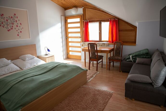 Imagen general del Hotel Hunyadi Panzió- Apartmanház. Foto 10