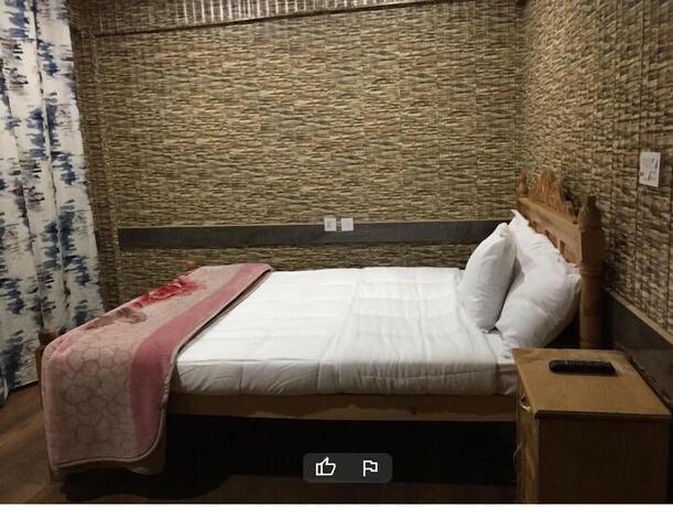 Imagen de la habitación del Hotel Hunza Horizon Inn. Foto 9