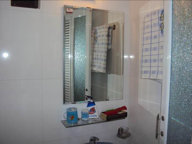 Imagen de la habitación del Hotel Huong Trinh. Foto 5