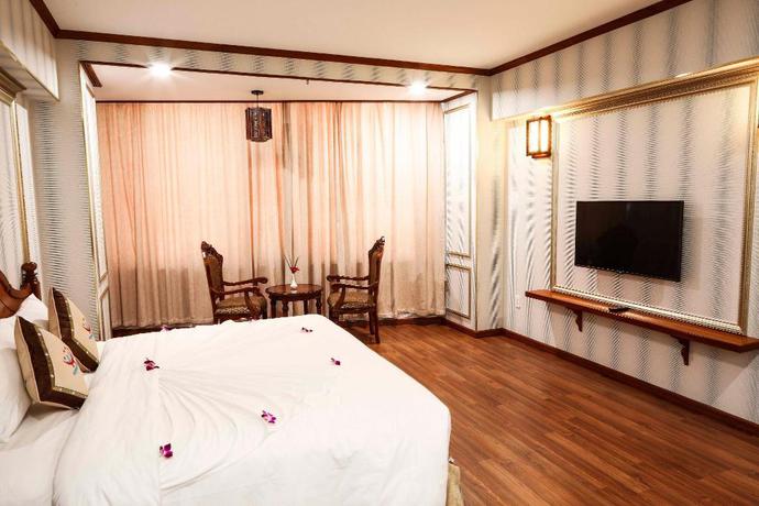 Imagen de la habitación del Hotel Huong Viet Quy Nhon - Beachfront. Foto 7
