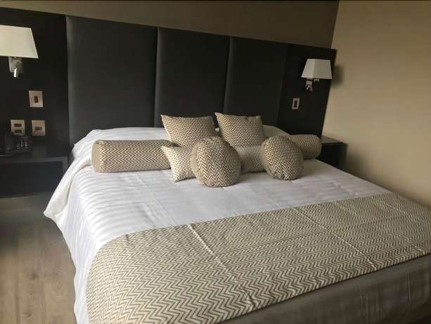 Imagen de la habitación del Hotel Huper Boutique. Foto 10