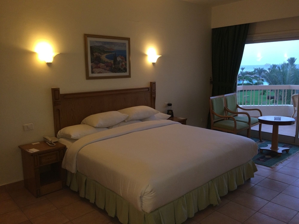 Imagen de la habitación del Hotel Hurghada Long Beach Resort. Foto 9
