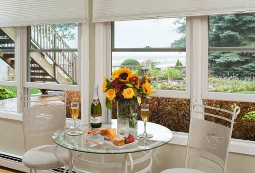 Imagen de la habitación del Hotel Huron House. Foto 16