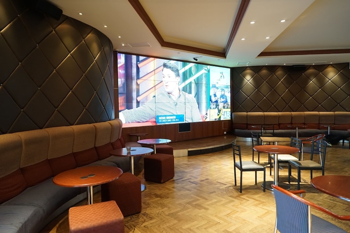 Imagen de los interiores del Hotel Hurstville Ritz. Foto 37
