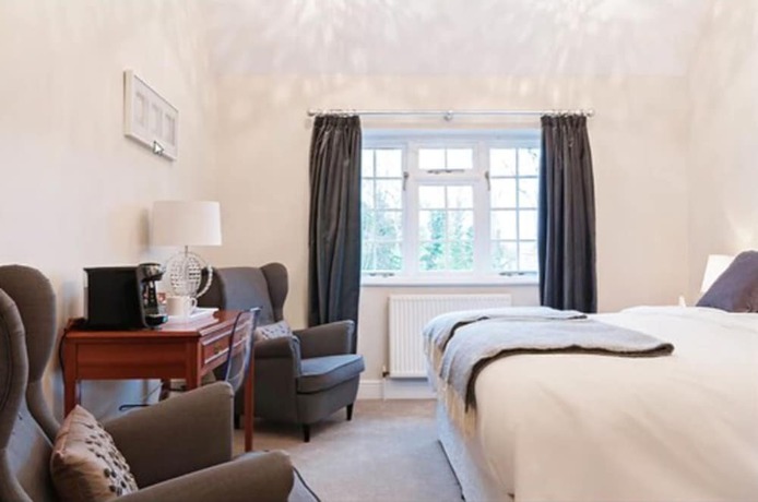 Imagen de la habitación del Hotel Hurtwood. Foto 10