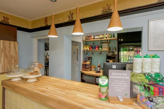 Imagen del bar/restaurante del Hotel Hurtwood Hideout. Foto 7
