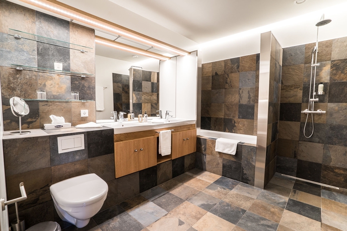 Imagen de la habitación del Hotel Husafell. Foto 2