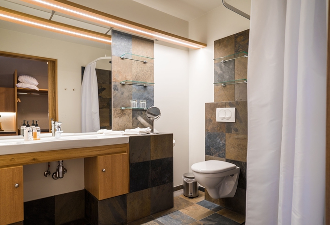 Imagen de la habitación del Hotel Husafell. Foto 8