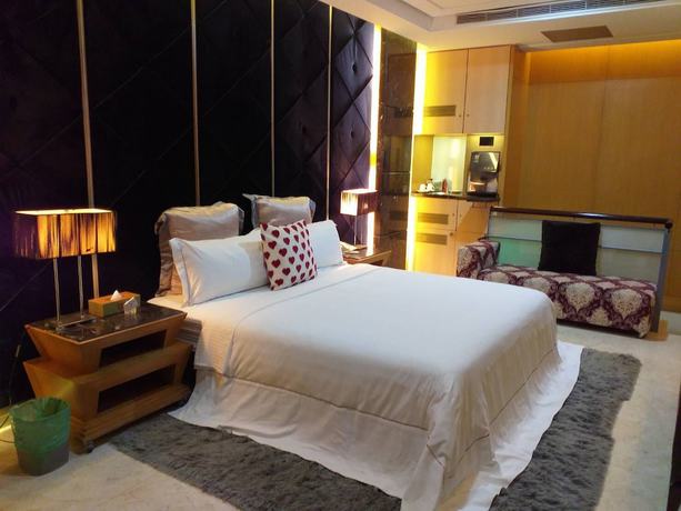 Imagen de la habitación del Hotel Husan motel. Foto 9