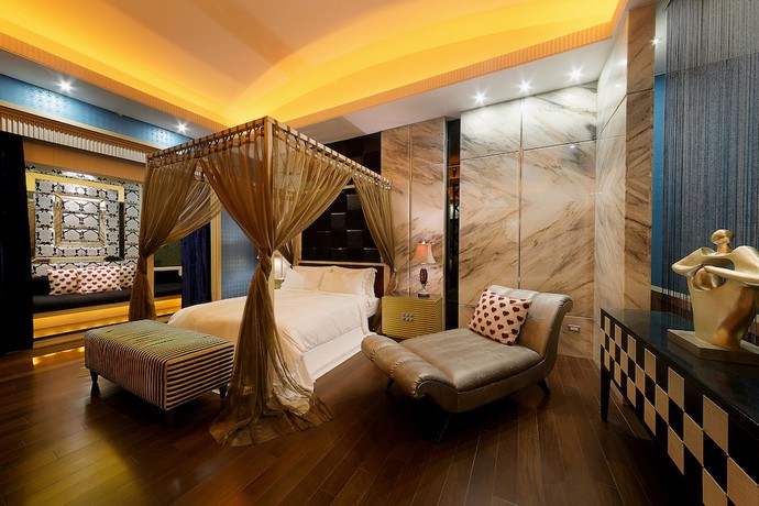 Imagen de la habitación del Hotel Husan motel. Foto 10