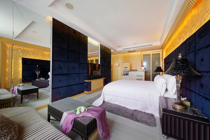 Imagen de la habitación del Hotel Husan motel. Foto 16