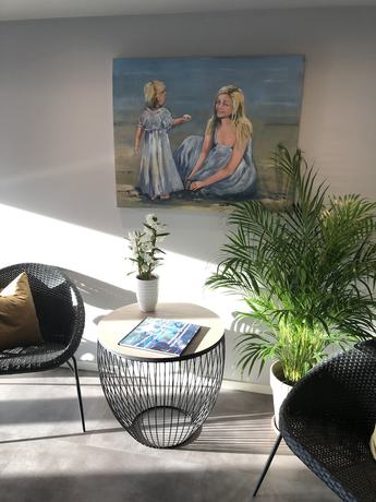 Imagen de los interiores del Hotel Husnes Sentruml. Foto 20
