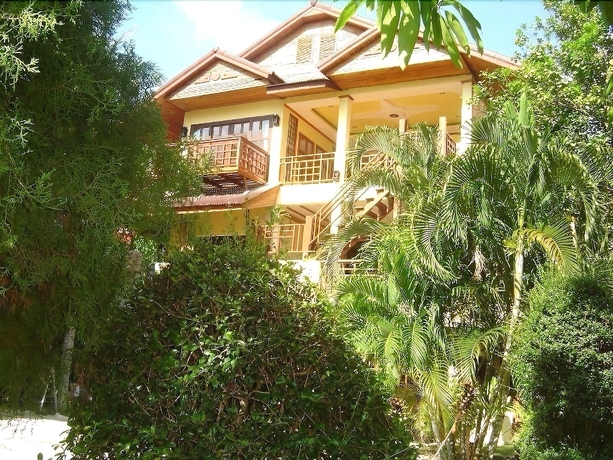 Imagen de la habitación del Hotel Hut Sun Bungalow. Foto 9