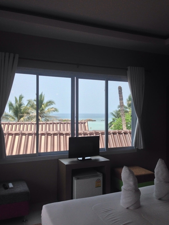 Imagen de la habitación del Hotel Hut Sun Bungalow. Foto 17