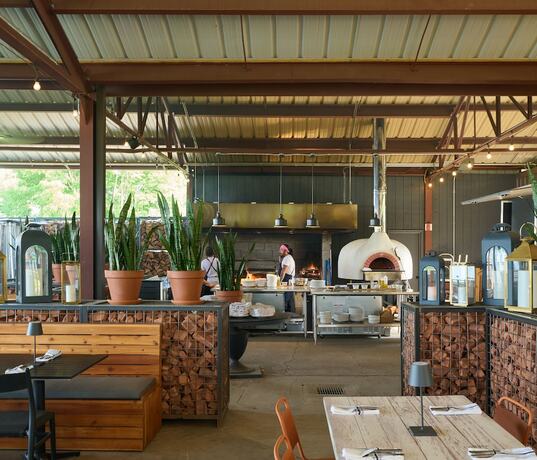 Imagen general del Hotel Hutton Brickyards Riverfront + Venue. Foto 12