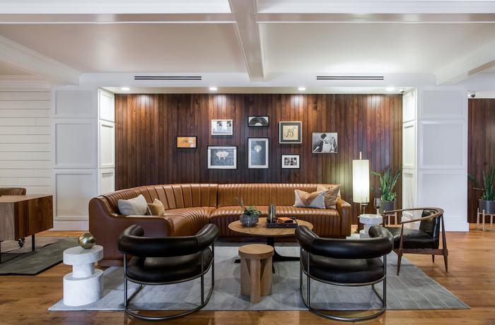 Imagen de los interiores del Hotel Hutton. Foto 18