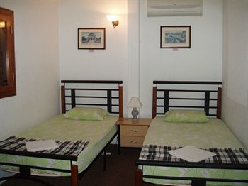 Imagen general del Hotel Hutton Lodge. Foto 13