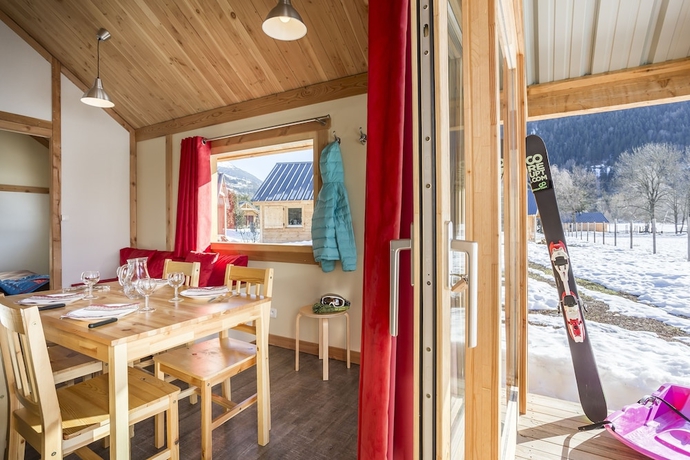 Imagen de la habitación del Hotel Huttopia Bourg Saint Maurice. Foto 12