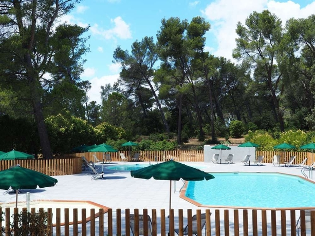 Imagen general del Hotel Huttopia Fontvieille. Foto 5