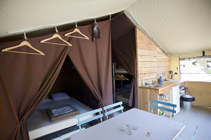 Imagen de la habitación del Hotel Huttopia Gorges du Verdon. Foto 4