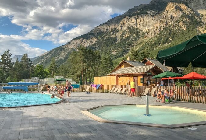 Imagen general del Hotel Huttopia La Clarée. Foto 4