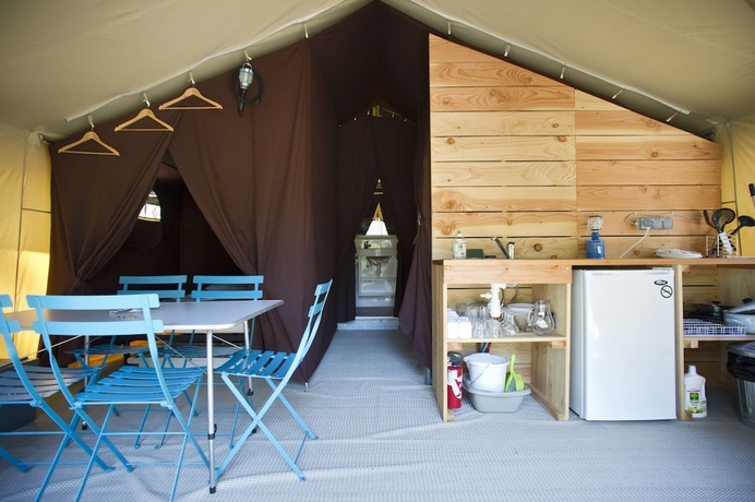 Imagen de la habitación del Hotel Huttopia Landes Sud. Foto 9
