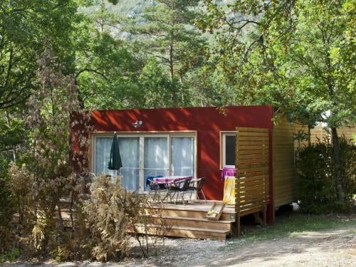 Imagen de la habitación del Hotel Huttopia Le Moulin. Foto 8