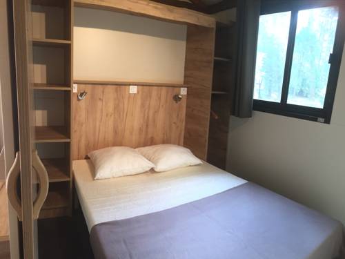 Imagen de la habitación del Hotel Huttopia Les Ch&acirc;teaux, BRACIEUX. Foto 6
