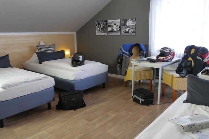 Imagen de la habitación del Hotel H&uuml;llen. Foto 9