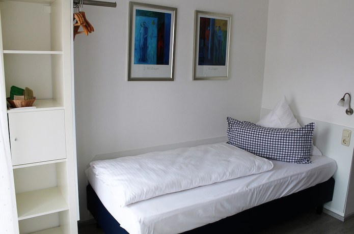 Imagen de la habitación del Hotel H&uuml;llen. Foto 19