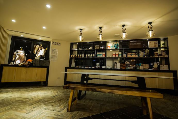 Imagen de los interiores del Hotel Huwei. Foto 16