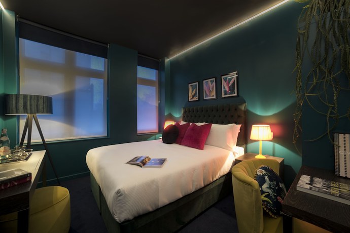 Imagen de la habitación del Hotel Hux. Foto 19